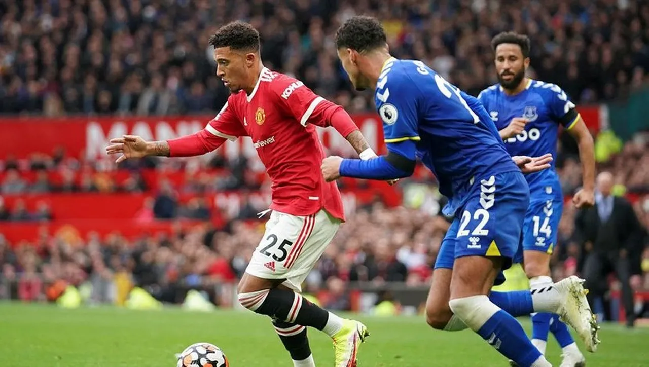 Manchester United - Everton maçı hangi kanalda, nerede izlenir, şifresiz mi? Muhtemel 11 açıklandı