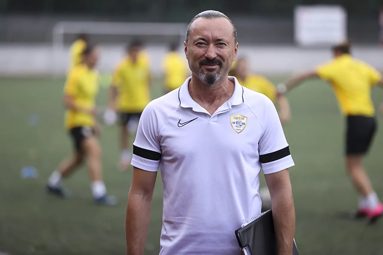 ALG Spor, geçen sezon takımın başında son 6 karşılaşmaya çıkan teknik direktör Hilmi Bugüner ile Mayıs 2025'te yeniden anlaşmıştı