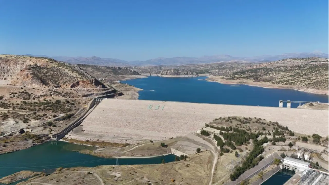 7 yıl önce baraj kapağı kırılmıştı! Şimdi su kalmadı