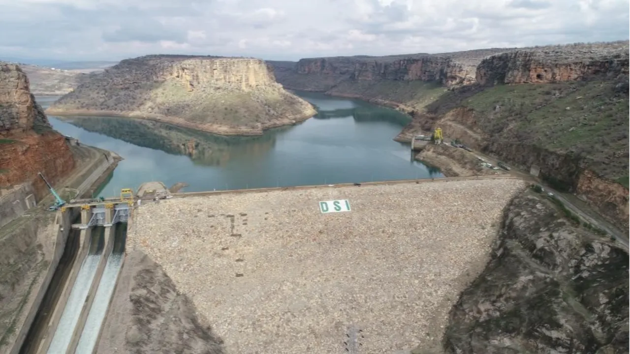 7 yıl önce baraj kapağı kırılmıştı! Şimdi su kalmadı