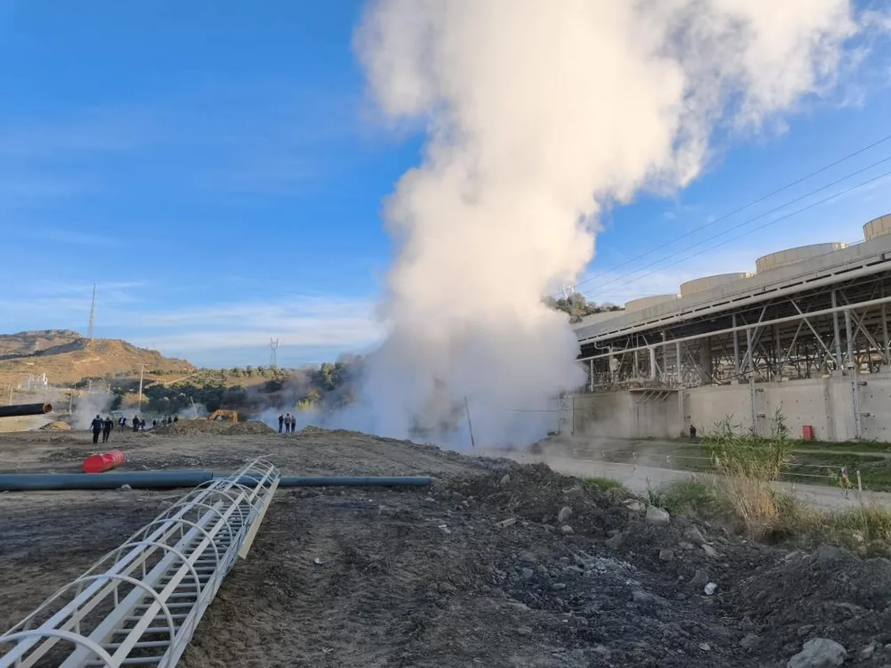 Meydana gelen patlamadan görüntü.