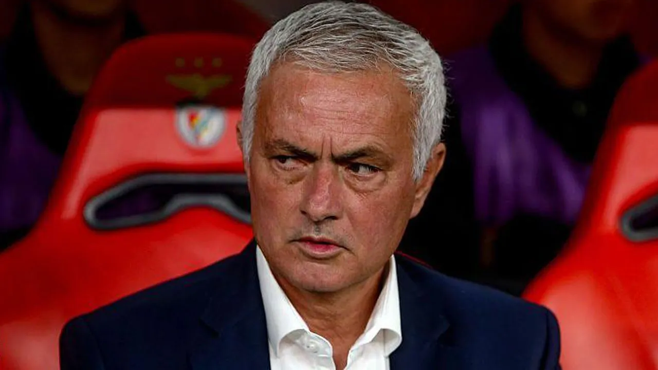 Benfica kazandı, Mourinho galibiyeti hatırladı