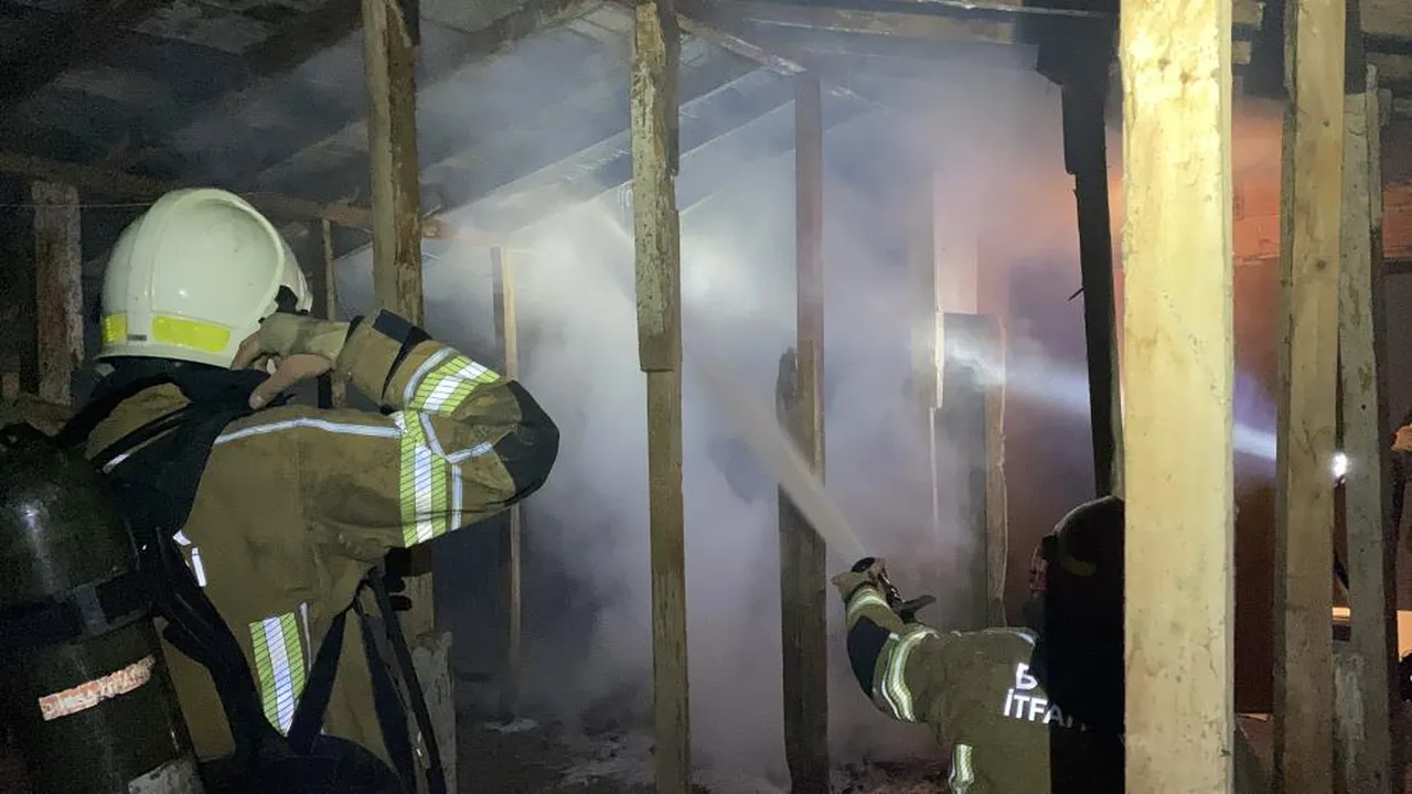 Bursa'da korku apartmanı! 6. kez yandı, mahalleli aynı şeye dikkat çekti...