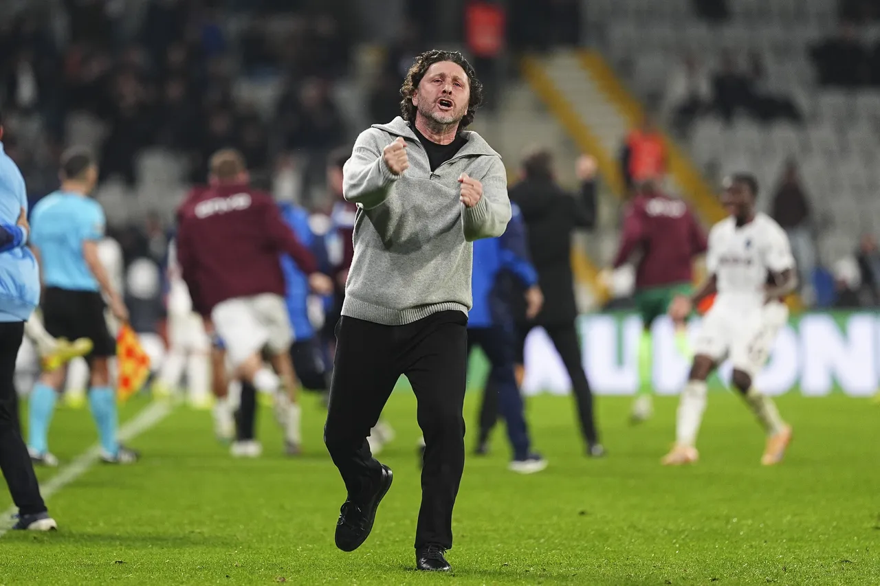 Fatih Tekke'nin 4-3'lük galibiyet sevinci