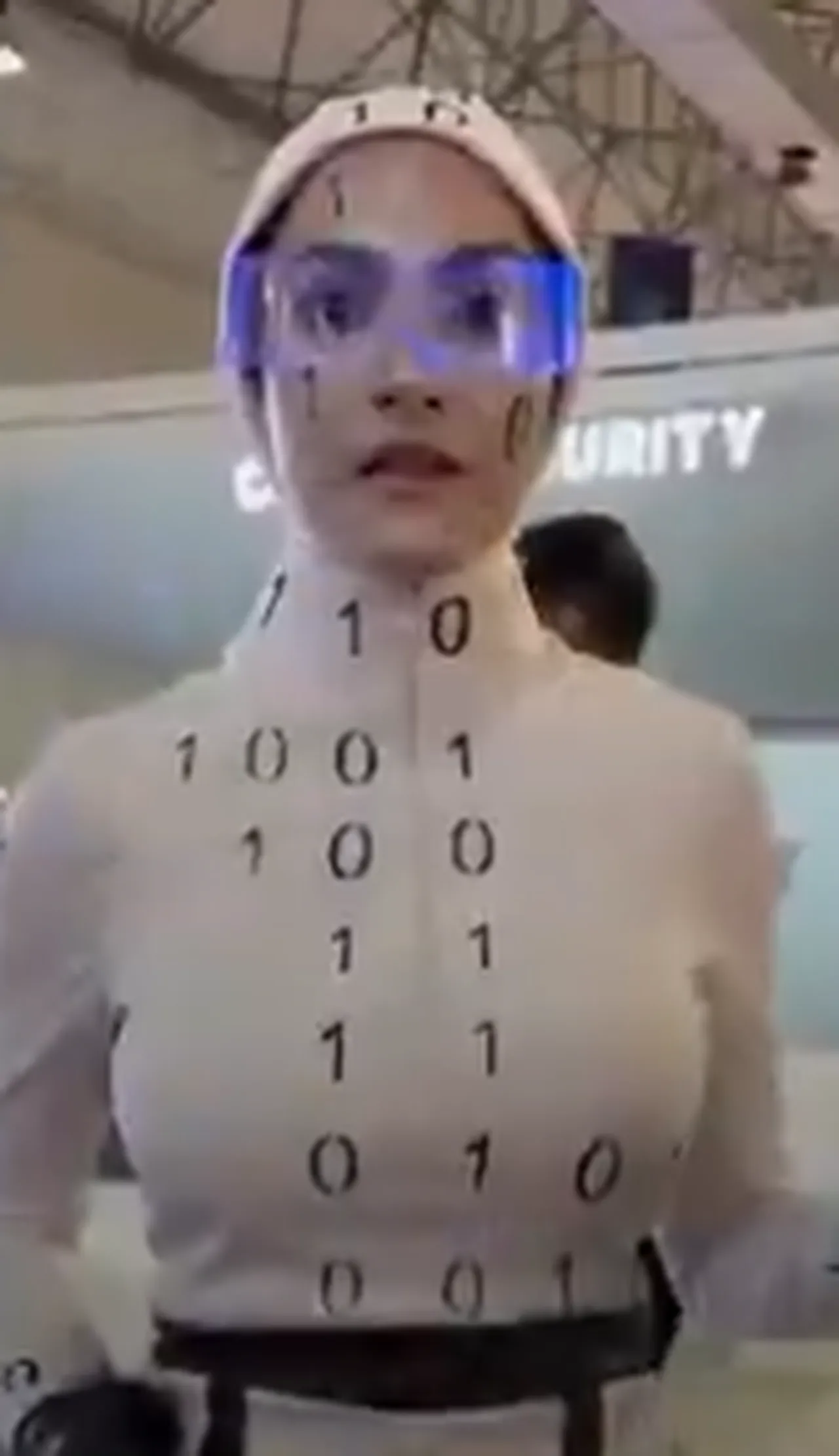 İranın sahte insansı robotları dünyanın gündeminde