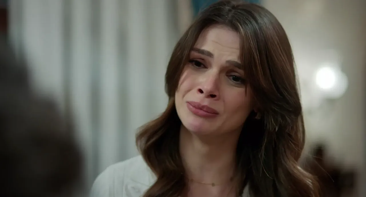 Kanal D Uzak Şehirin 40. bölüm fragmanını yayınlandı! Alya ve Cihan boşanacak mı?