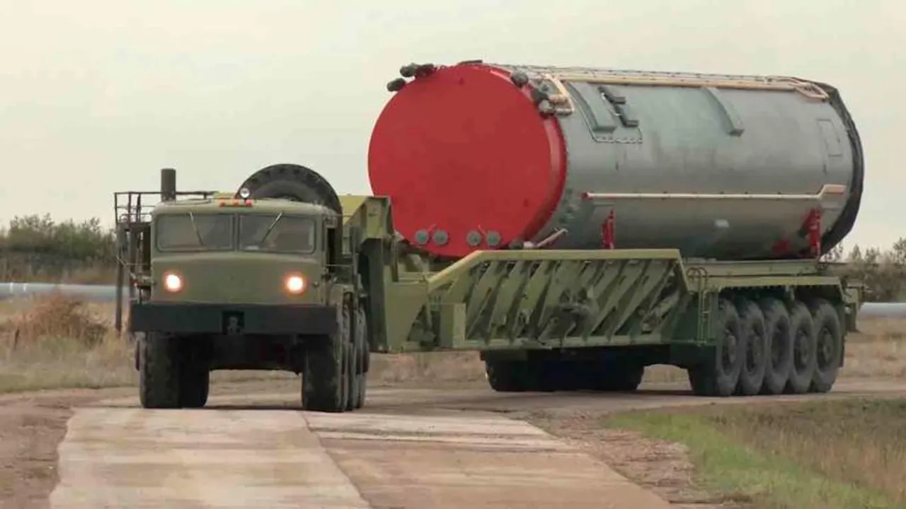 Rusya'nın büyük kozu: Avangard hipersonik füzesi