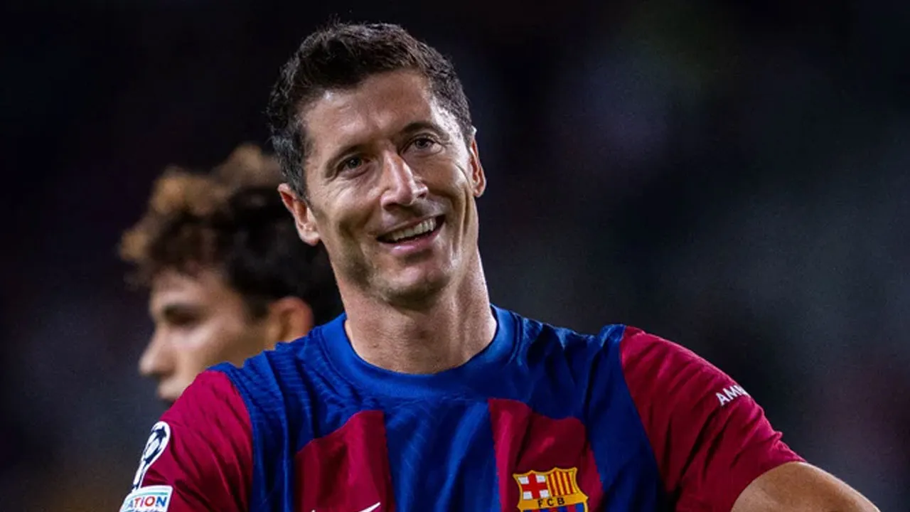 Robert Lewandowski'den Fenerbahçe'ye sürpriz cevap: Transfer kararını bildirdi