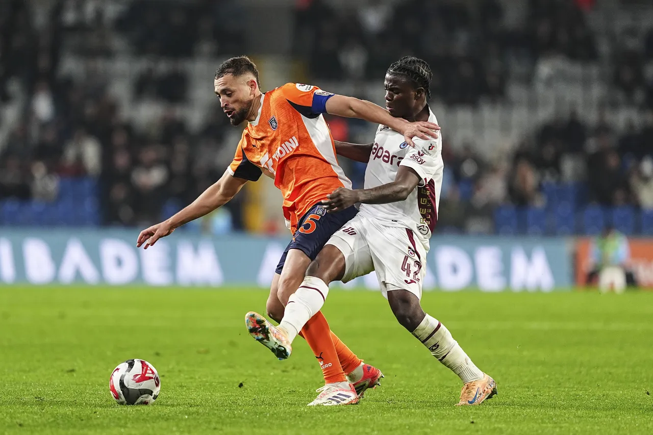 Trabzonspor deplasmanda RAMS Başahşehir'iş 4-3 mağlup etti