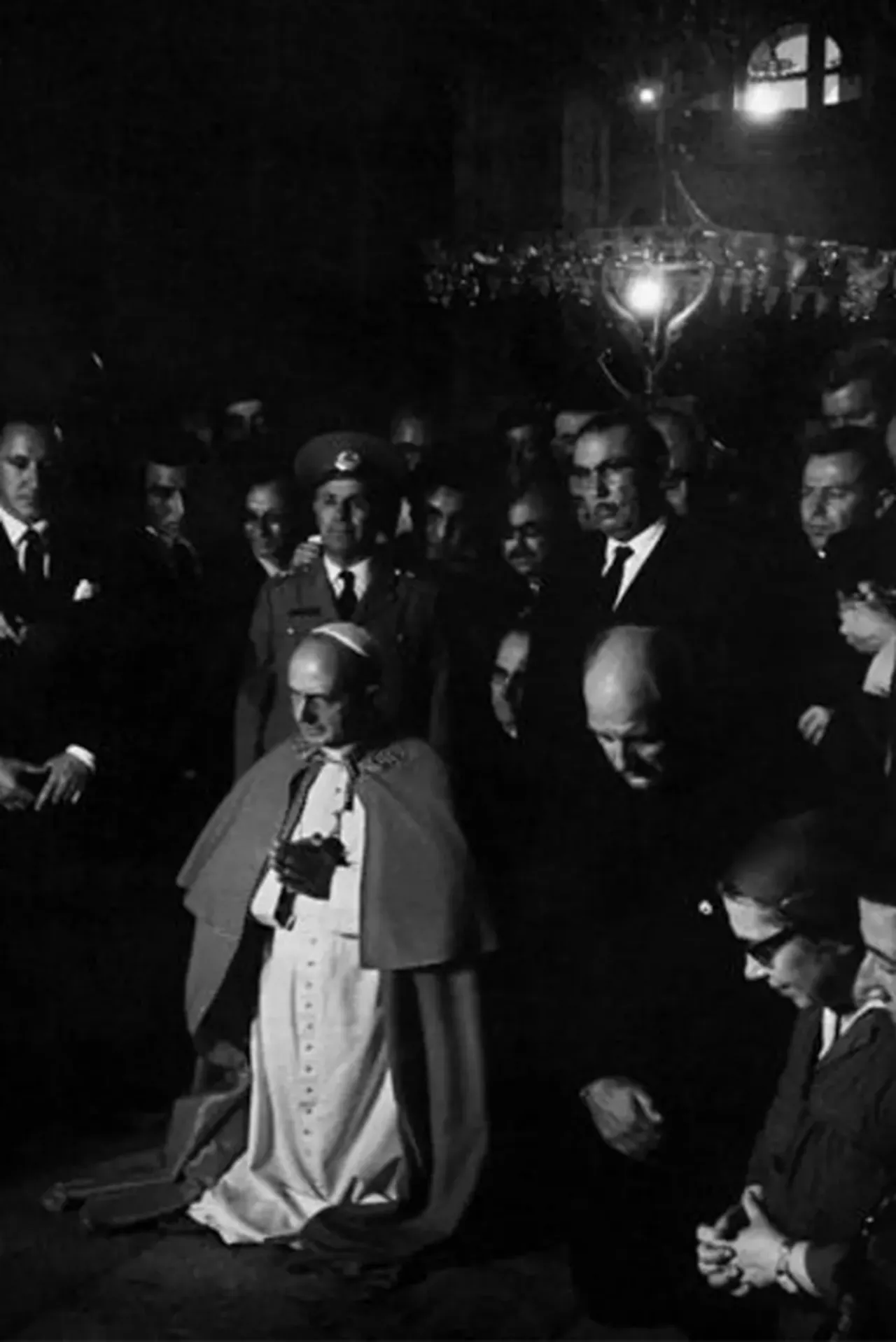 Ara Güler tarafından çekilen o kare: Ayasofya'da ayin yapan Papa Paul ziyareti (1967)