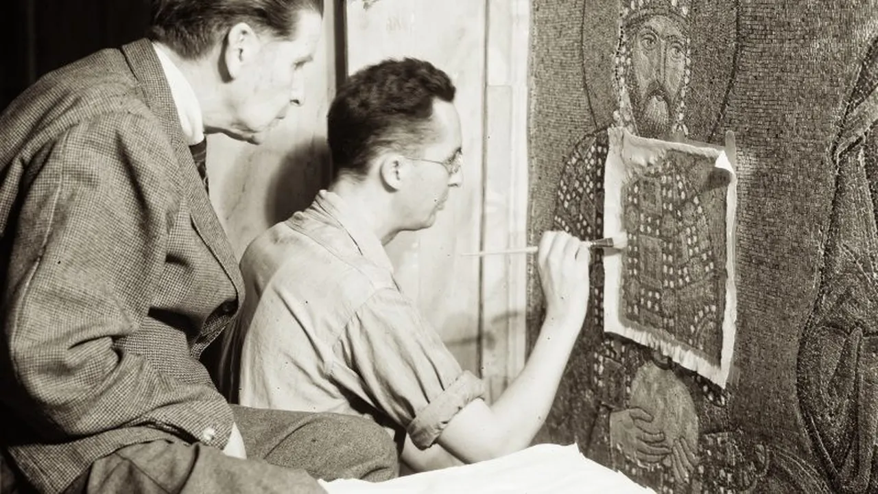 Ayasofya restorasyonunda en tartışmalı fotoğraflar: Müze yapılırken çekilen fotoğraflar yıllar sonra ortaya çıktı