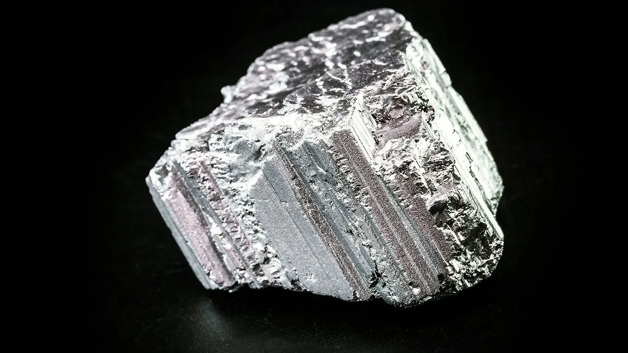 NADİR TOPRAK YARIŞI!