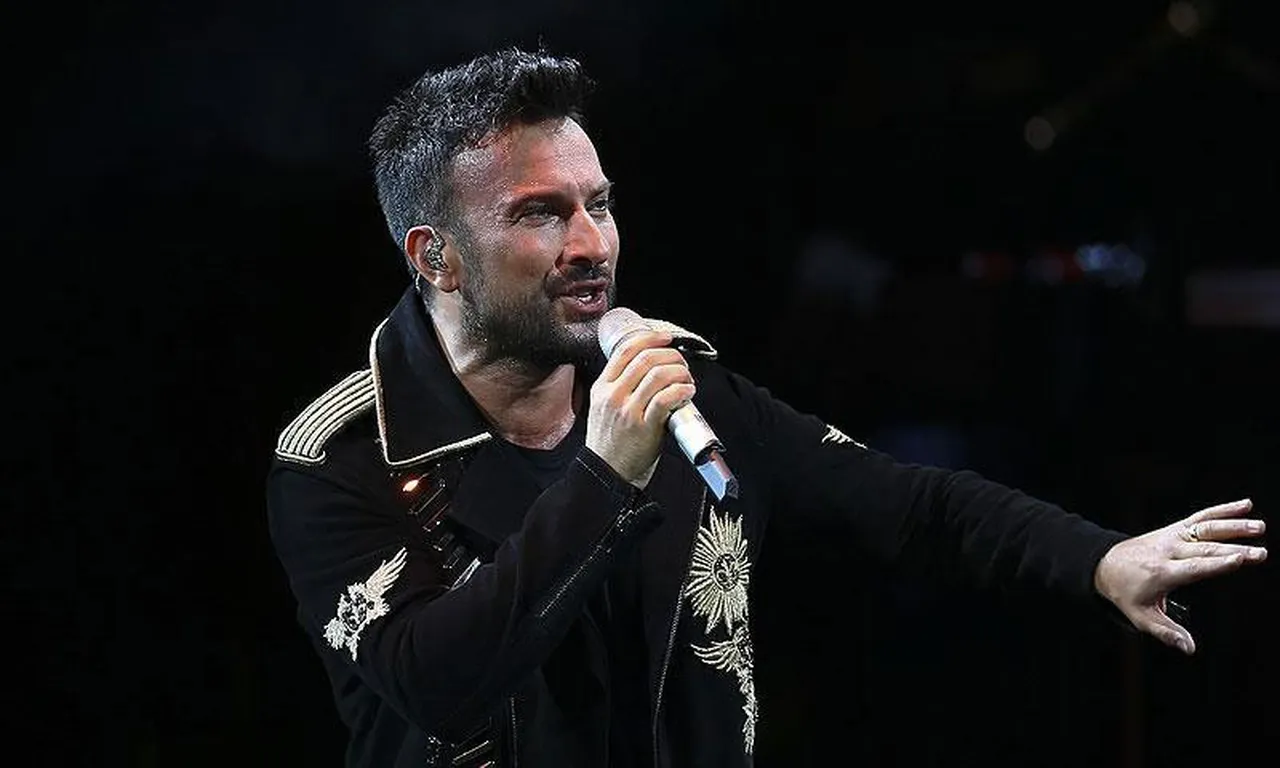 Biletler tükendi, karaborsa uçtu! Tarkan’ın kulis istekleri ortaya çıktı