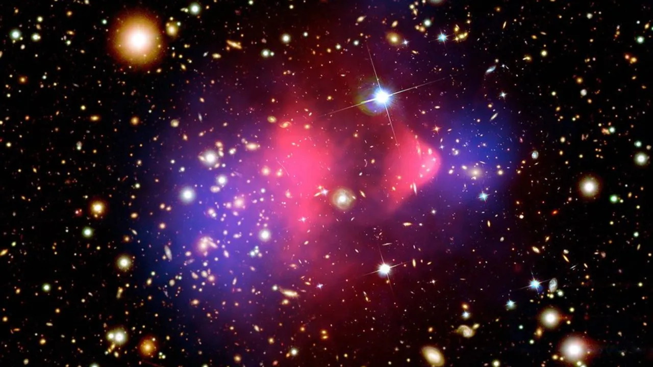 Bilim dünyasında çığır açan keşif! Karanlık maddeye dair ilk doğrudan kanıt bulundu