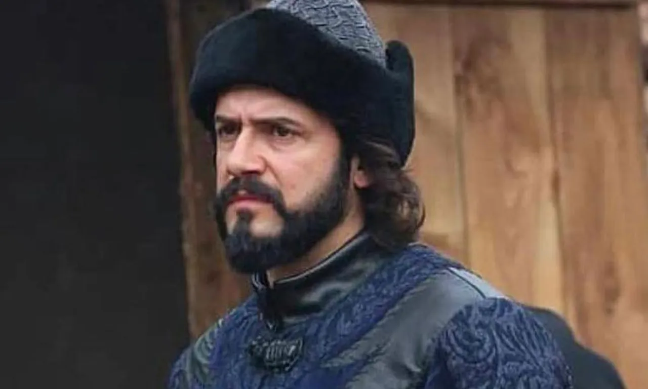 Cem Uçan, Diriliş Ertuğrul dizisinde Aliyar karakterini üstlenmişti.