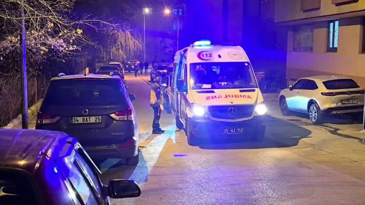 Erzurum'da dehşet! Arabanın içinde bıçaklandılar