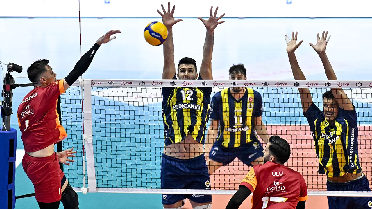 Galatasaray derbide Fenerbahçe'yi yendi