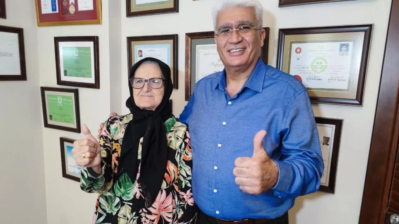 “Masada kalırsın” dediler! Zarife teyze riskli ameliyattan yürüyerek çıktı