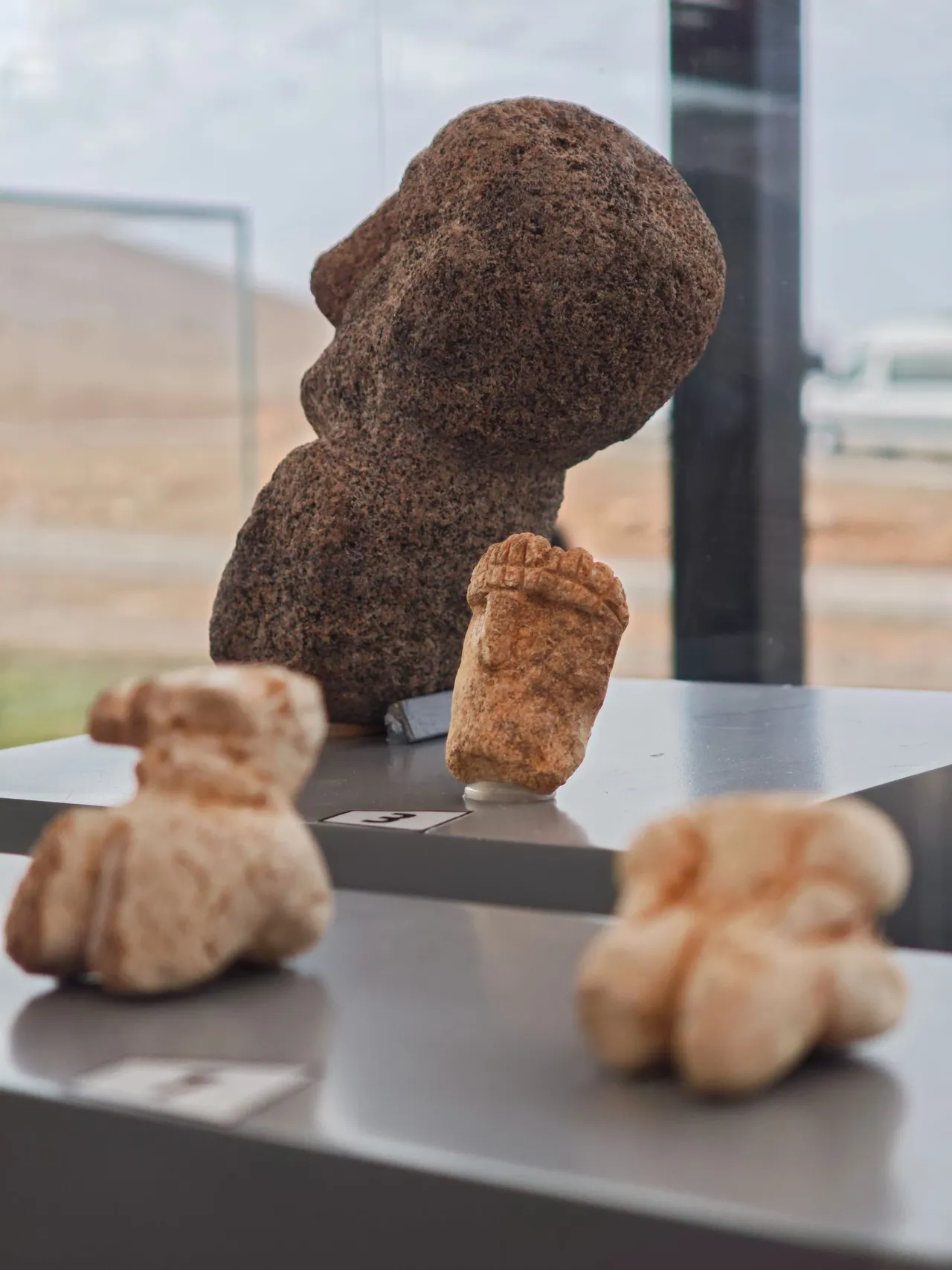 Tarihin akışını değiştirebilir! Ağzı dikili “Ölüm Yüzü” heykeli gün yüzüne çıktı