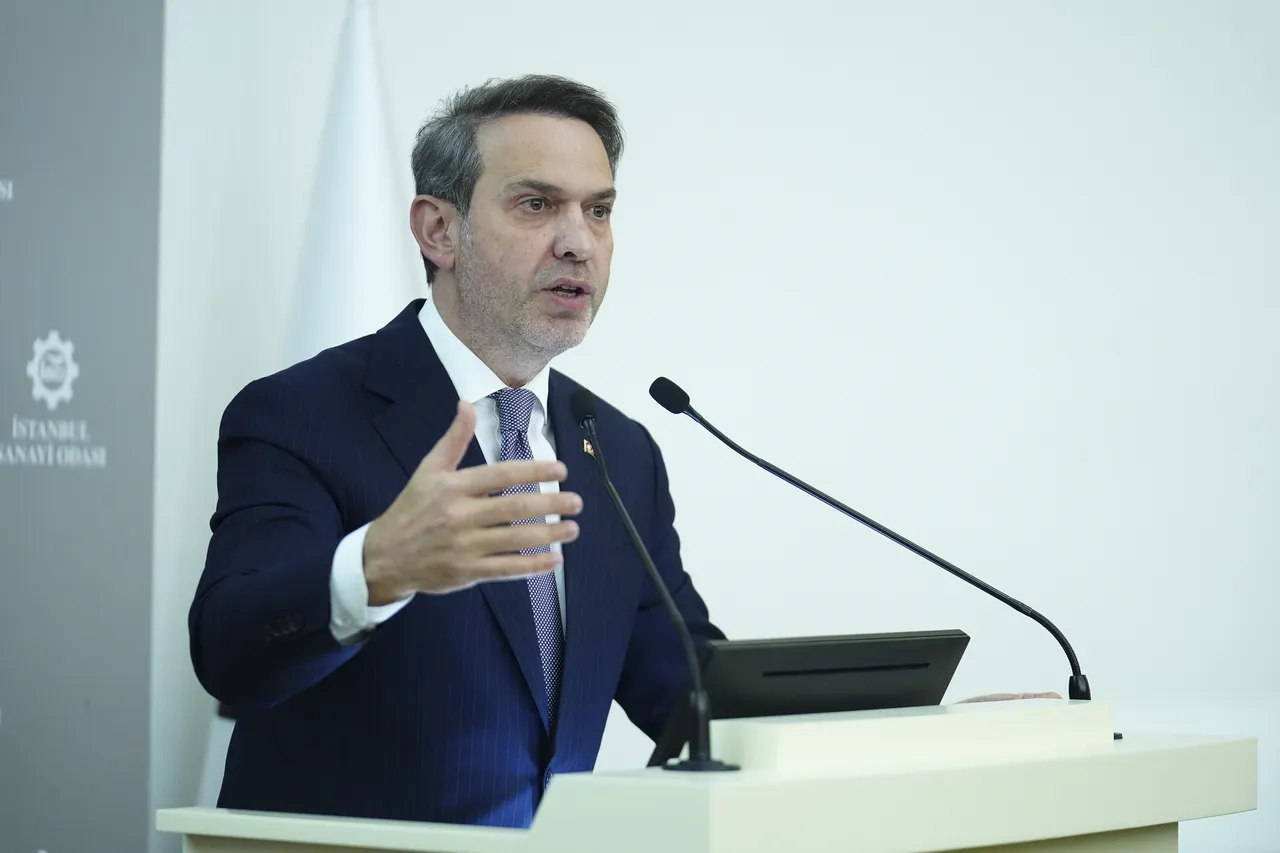 Enerji ve Tabii Kaynaklar Bakanı Alparslan Bayraktar