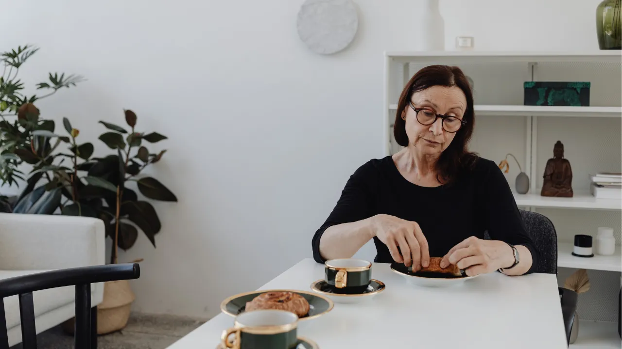 Uzmanı 65 yaş üstü bireyleri uyardı: Yalnız yemek yemek sandığınızdan daha tehlikeli