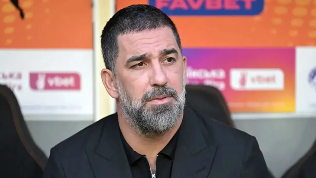 Arda Turan'dan duygusal sözler ve çağrı: Hayat onlar için çok zor