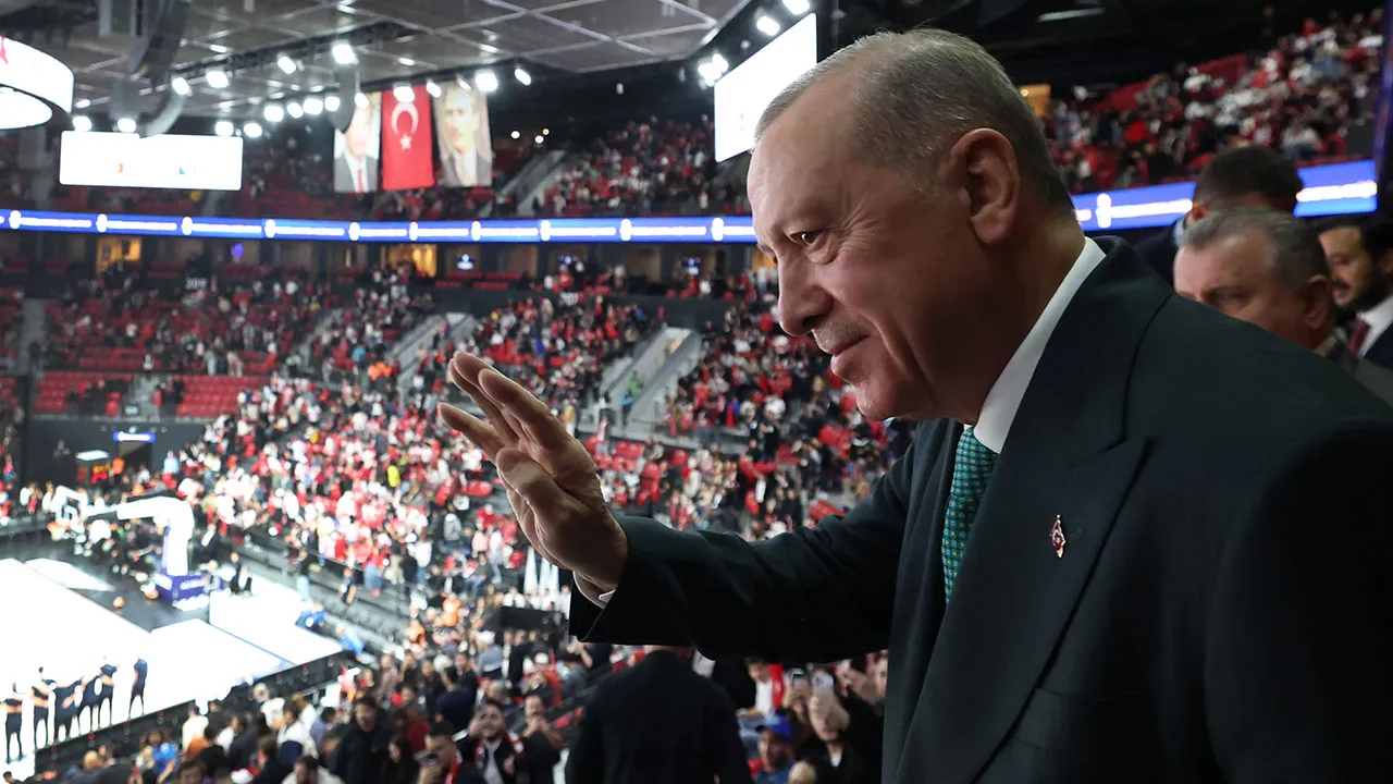 Cumhurbaşkanı Erdoğan'dan 12 Dev Adam'a destek!