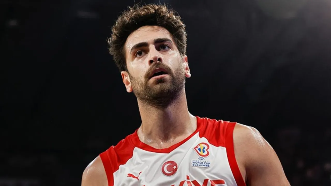 Dünya Kupası yolunda ilk maç: 12 Dev Adam'ın kadrosu açıklandı