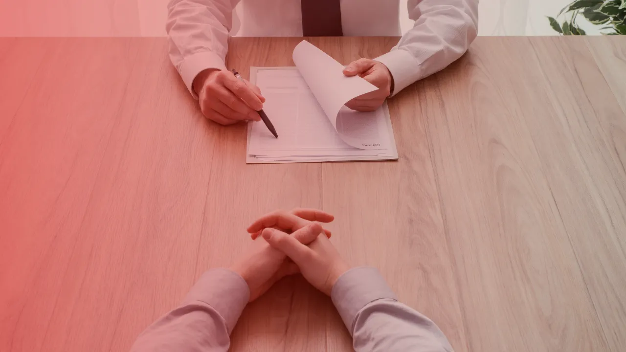 Fransada bakanlıkta skandal! İş görüşmesine gelen 200 kadının içeceğine ilaç karıştırıldı