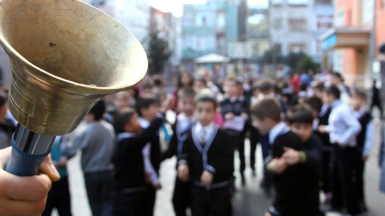 Asansör boşluğunda sülfür gazı sızıntısı tespit edildi