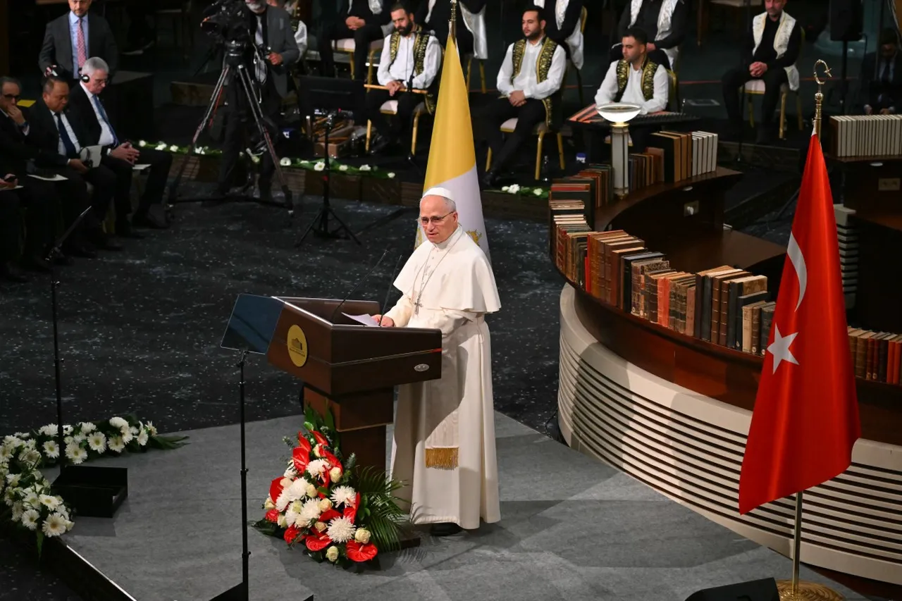 Papa 14. Leo'yu ağırlayan Erdoğan dünyaya mesaj verdi: Filistin’e borcumuz var