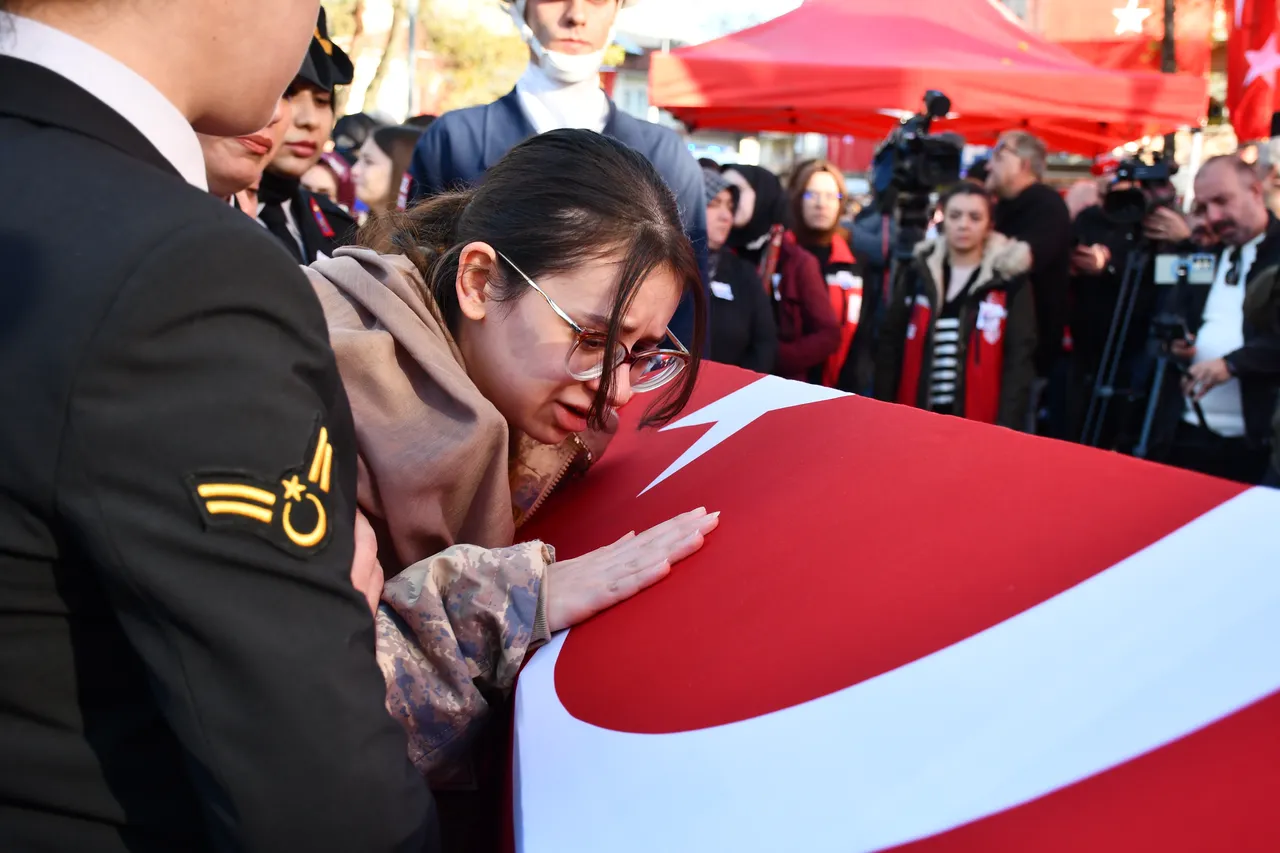 Şehitlerin kimliklerini ifşa eden emekli askerlere MSBden ret: Sosyal medya arsızları!