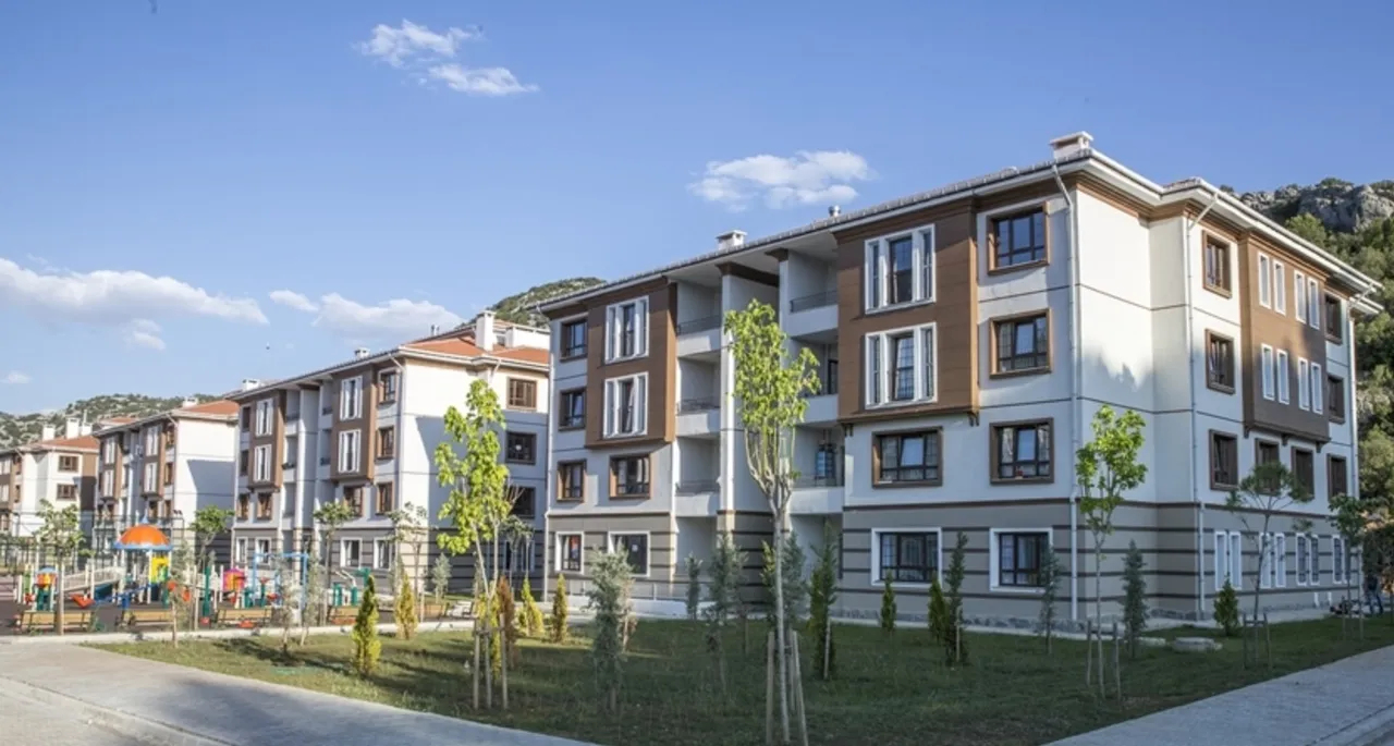 Yüzyılın konut projesine 5 milyondan fazla başvuru!