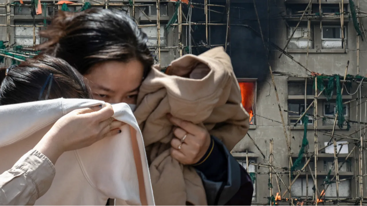 4000 kişinin yaşadığı sitede pes dedirten ihmalkarlık! Çin, büyük yangınla sarsıldı