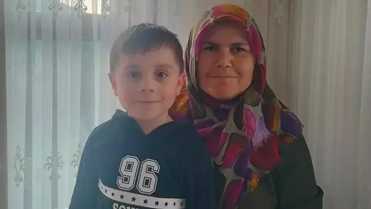 Hayatını kaybeden Huriye Helvacı ve oğlu Osman