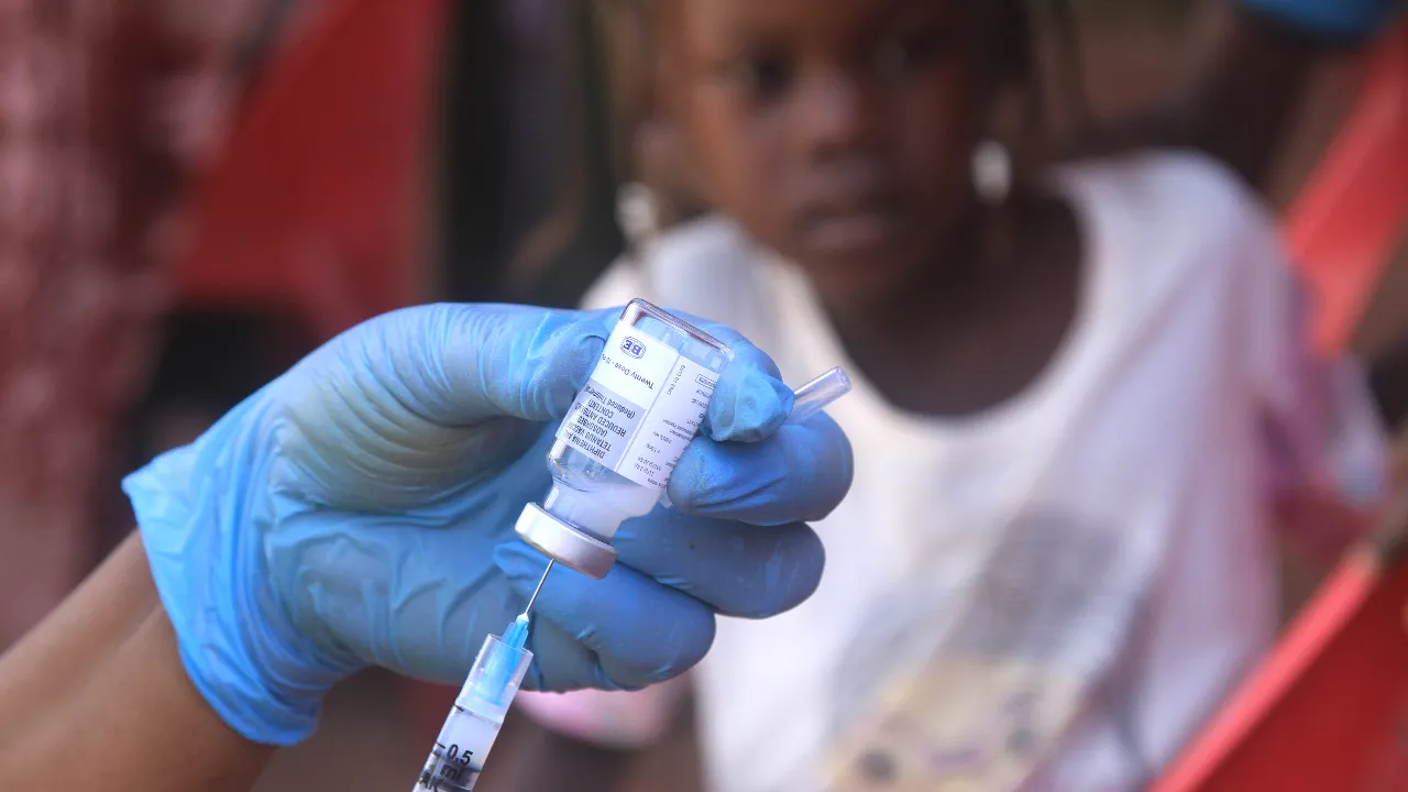 Aşılar otizm nedeni mi? CDC'den tartışmalı karar