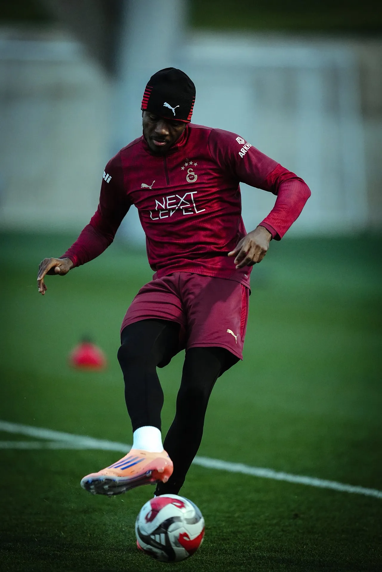 Galatasaray-Fenerbahçe derbisine günler kala Victor Osimhen gelişmesi! Görüntüler sosyal medyada hızla yayıldı