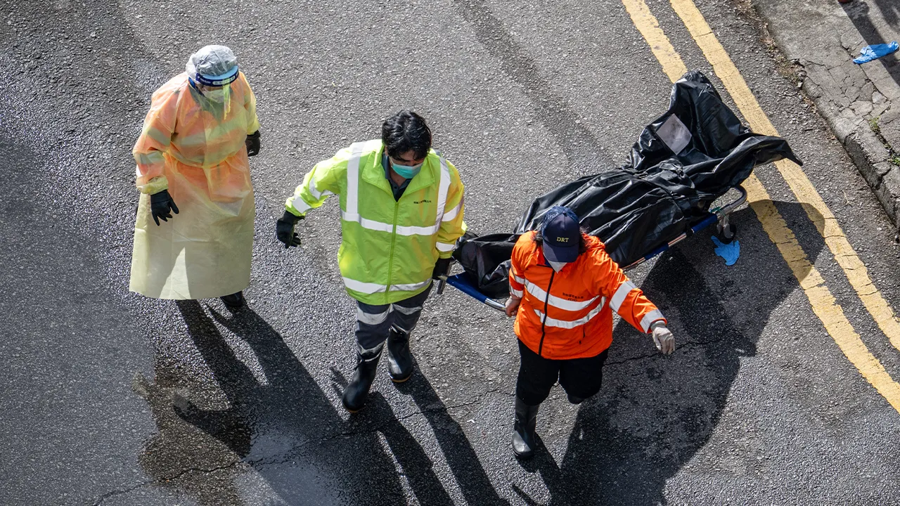 Hong Kong felaketi yaşadı! Ölü sayısı her gün artıyor
