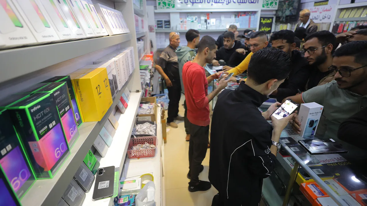 İsrail'in Gazze'de yeni oyunu: iPhone 17! 'Sahte normalleşme' planı pes dedirtti