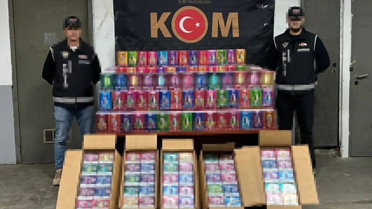 Okul çevrelerinde sıkı denetim! 34 bin kaçak elektronik sigara ele geçirildi