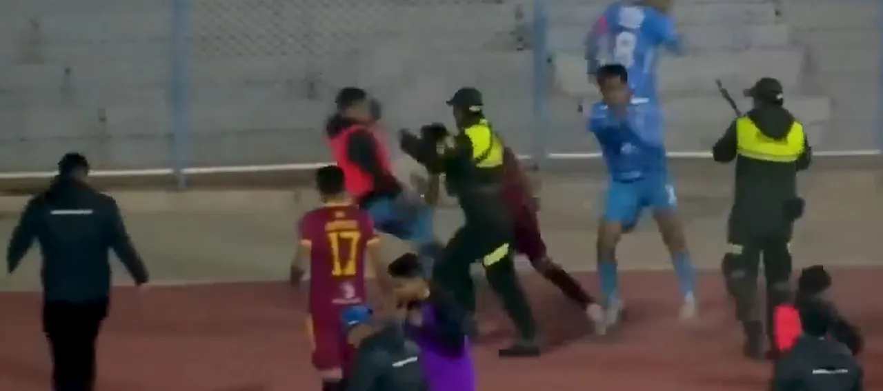 Polis biber gazıyla müdahale etmek  zorunda kaldı