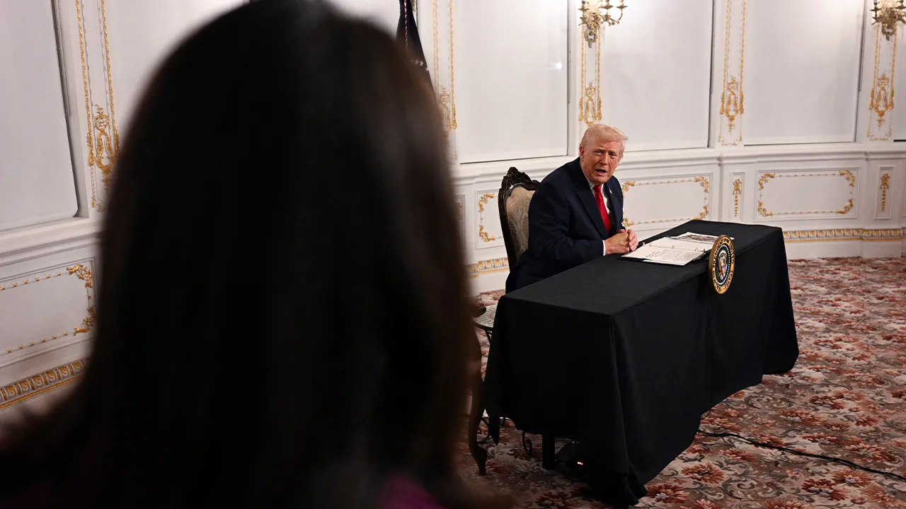 Trump acı haberi duyurdu! Soru soran muhabire 'Aptal mısın?' diyerek tepki gösterdi