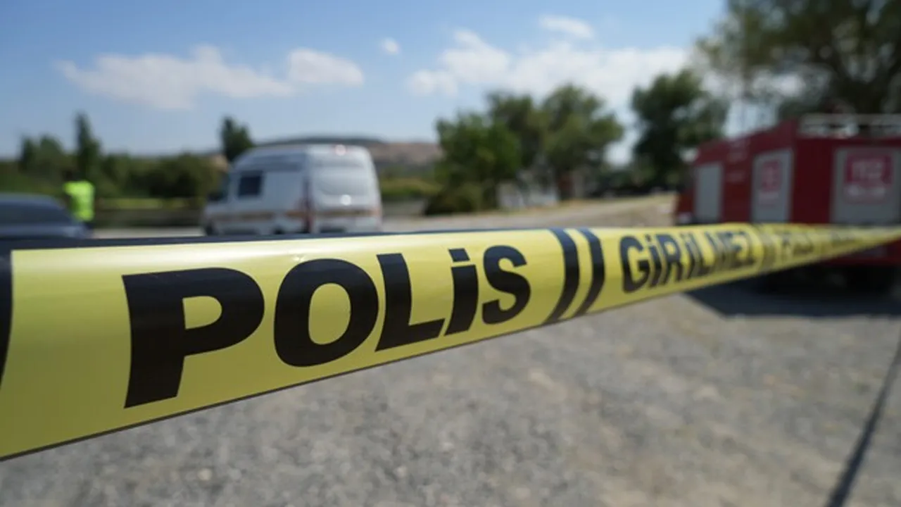 Aksaray’da genç kız dehşet saçtı! Erkek arkadaşı yüzünden katil olacaktı