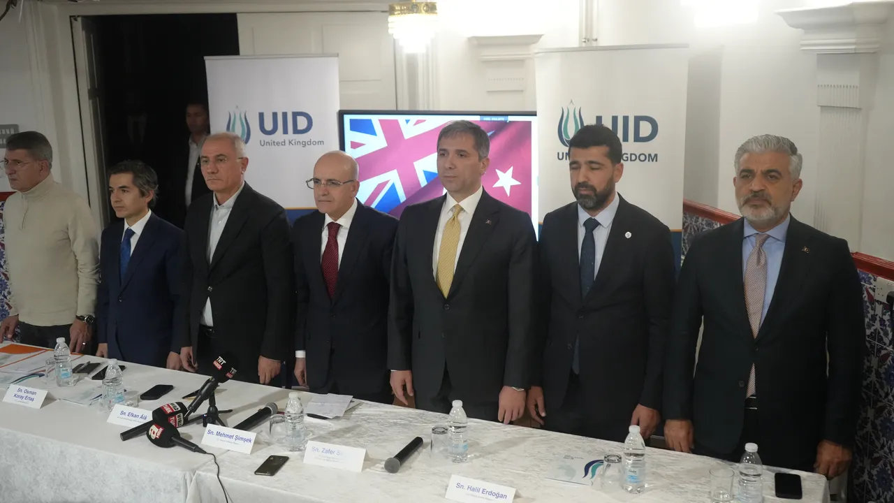 Enflasyonda hedef tek hane! Bakan Şimşek, vatandaşın rahata ereceği tarihi paylaştı