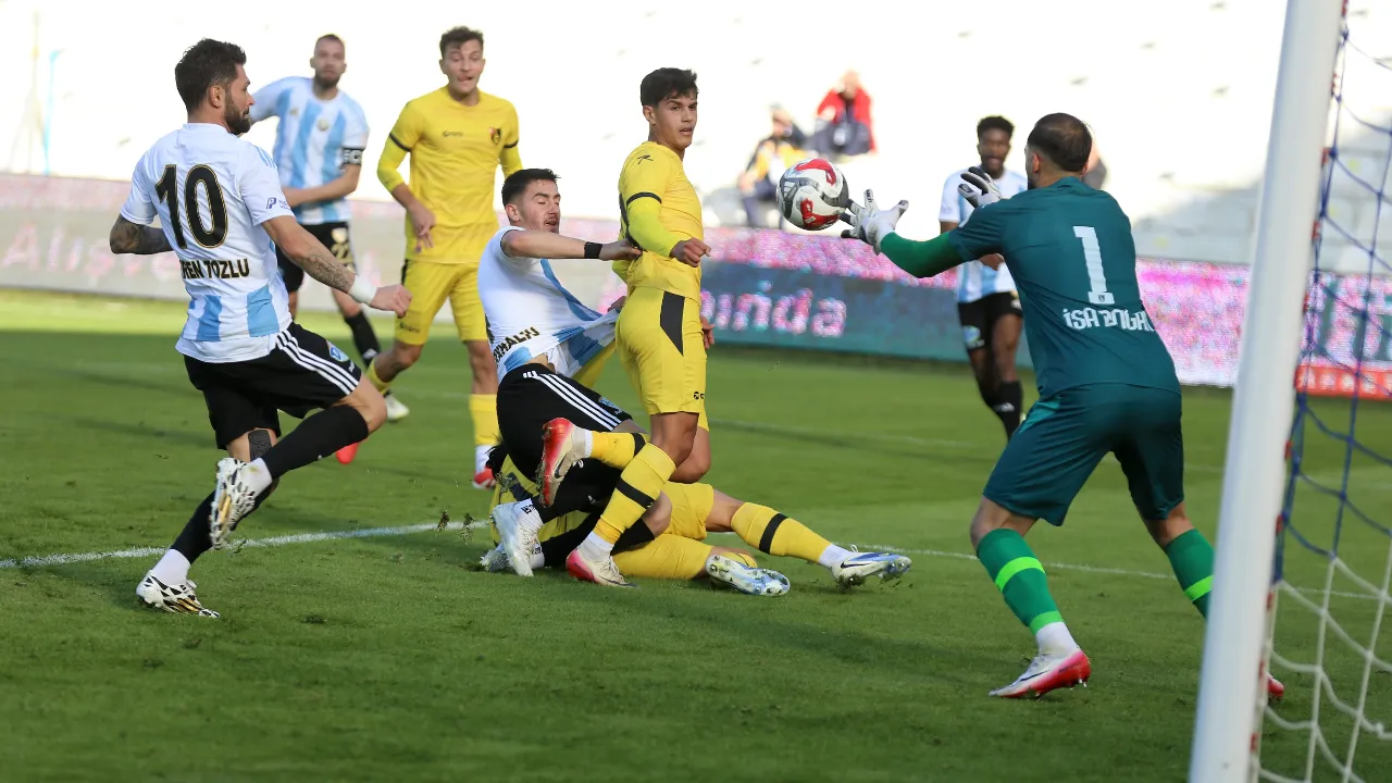 Erzurum FK farklı kazandı: İstanbulspor galibiyeti unuttu