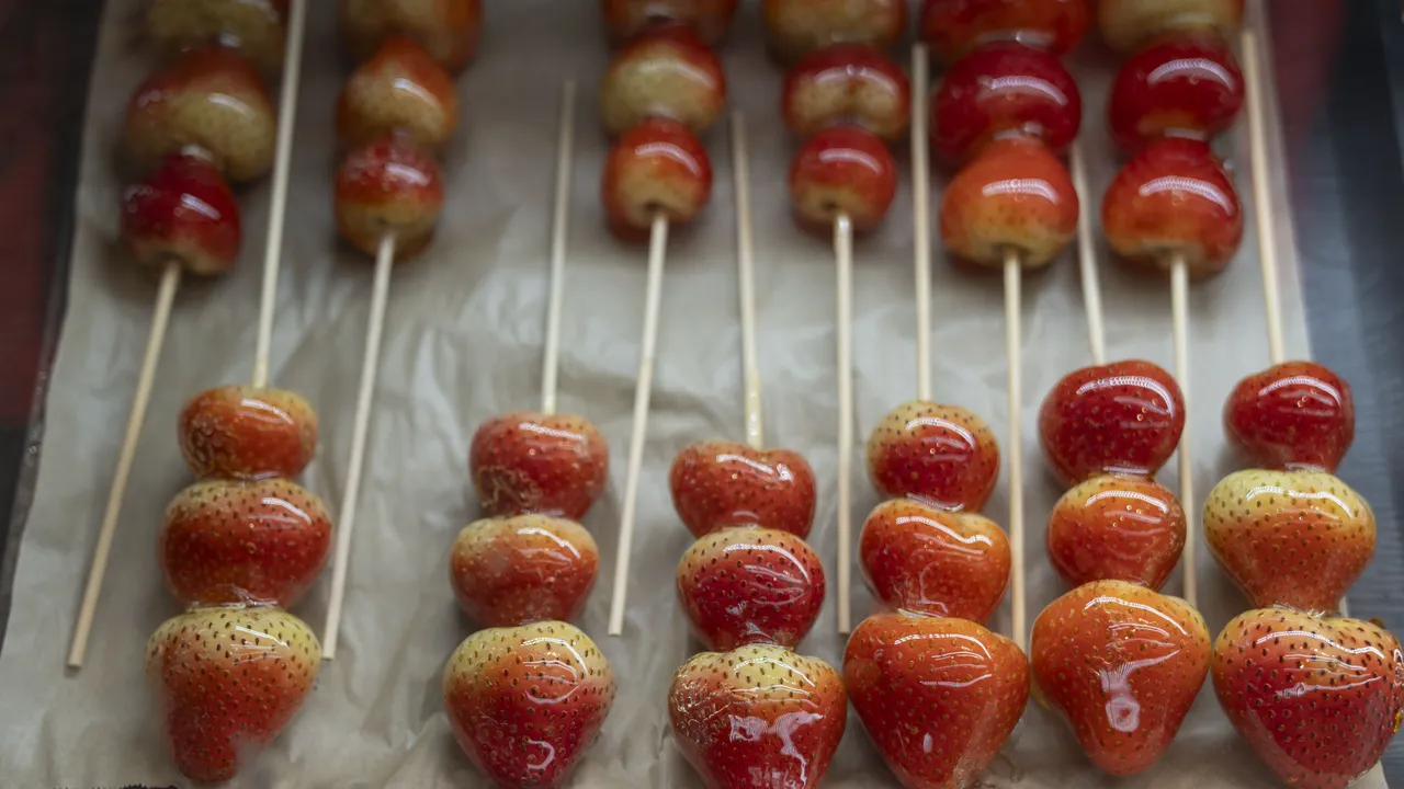 Japonya’nın kırmızı mücevheri! Hem kültürel hem turistik sembol