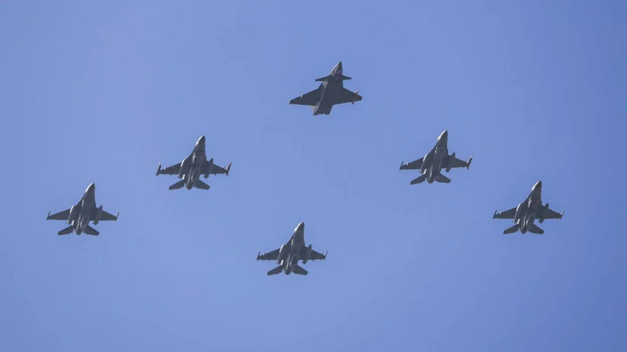 Bayraktar KIZILELMA hava-hava füzesiyle dünyada ilke imza attı