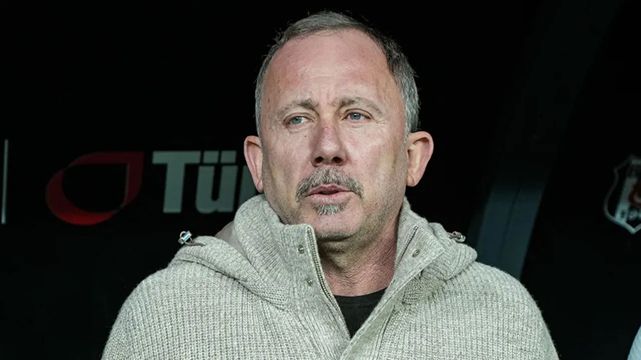 Beşiktaş'ın Karagümrük maçı 11'i belli oldu: Rafa Silva belirsizliği son buldu