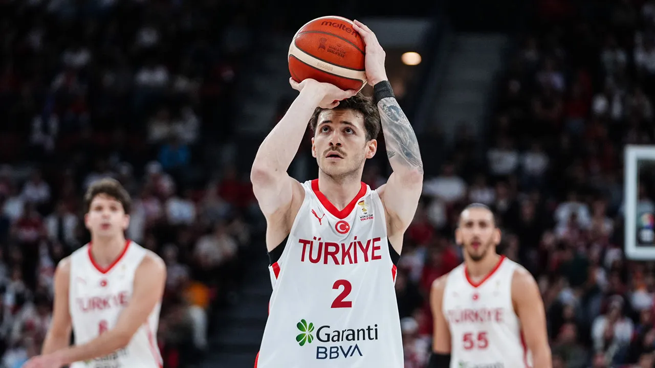 Canlı: Türkiye, İsviçre ile deplasmanda karşılaşıyor