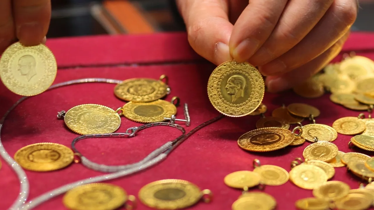 Jeopolitik gerginlikler piyasayı uçurdu! Altın yükselecek mi düşecek mi?